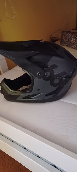 Capacete mota e luvas