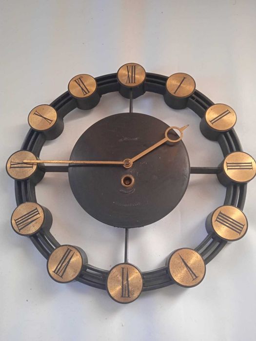 Часи  Маяк,  механічні