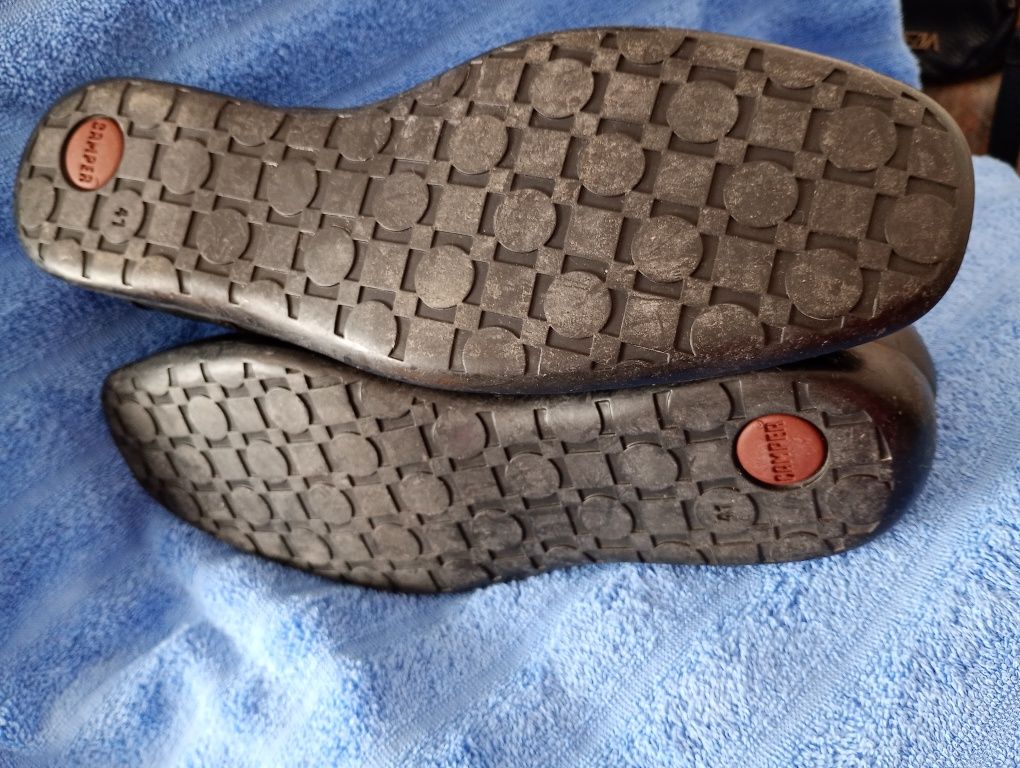 Camper 41 buty skóra naturalna czarne