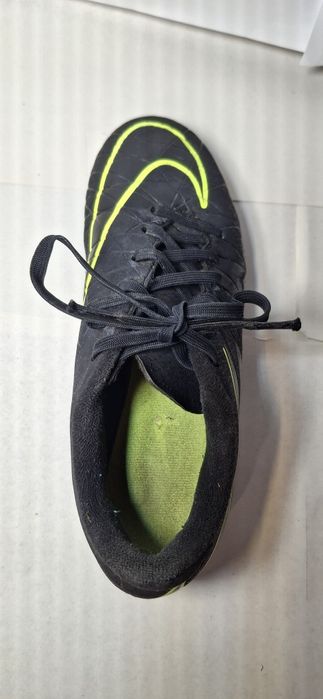 Оригинал футбол Футбольные бутсы Nike 36,5 б/у, как новые