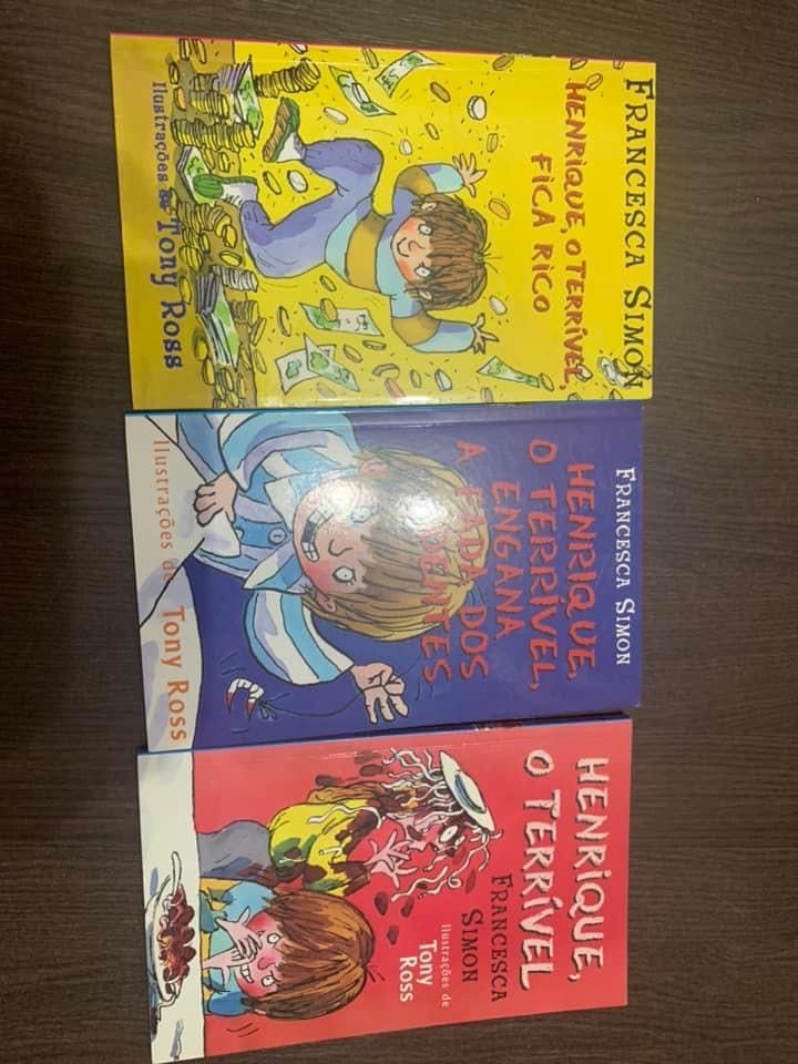 Livros criança como novos