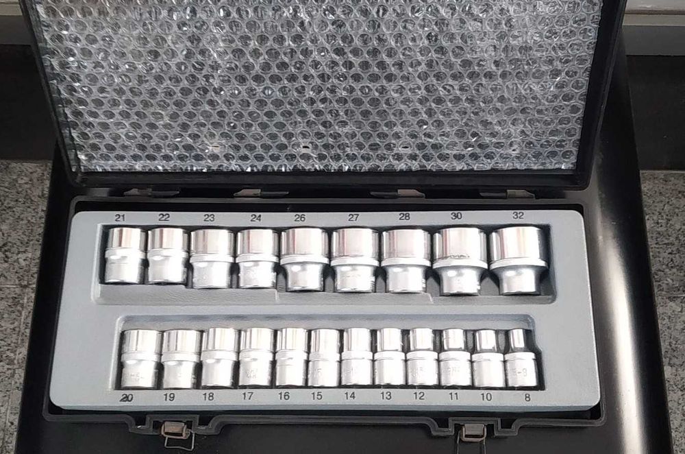 Carro para Peças de Carroçaria de oficina/ Material diverso/