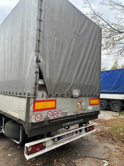 Напівпричіп Шварцмюллер