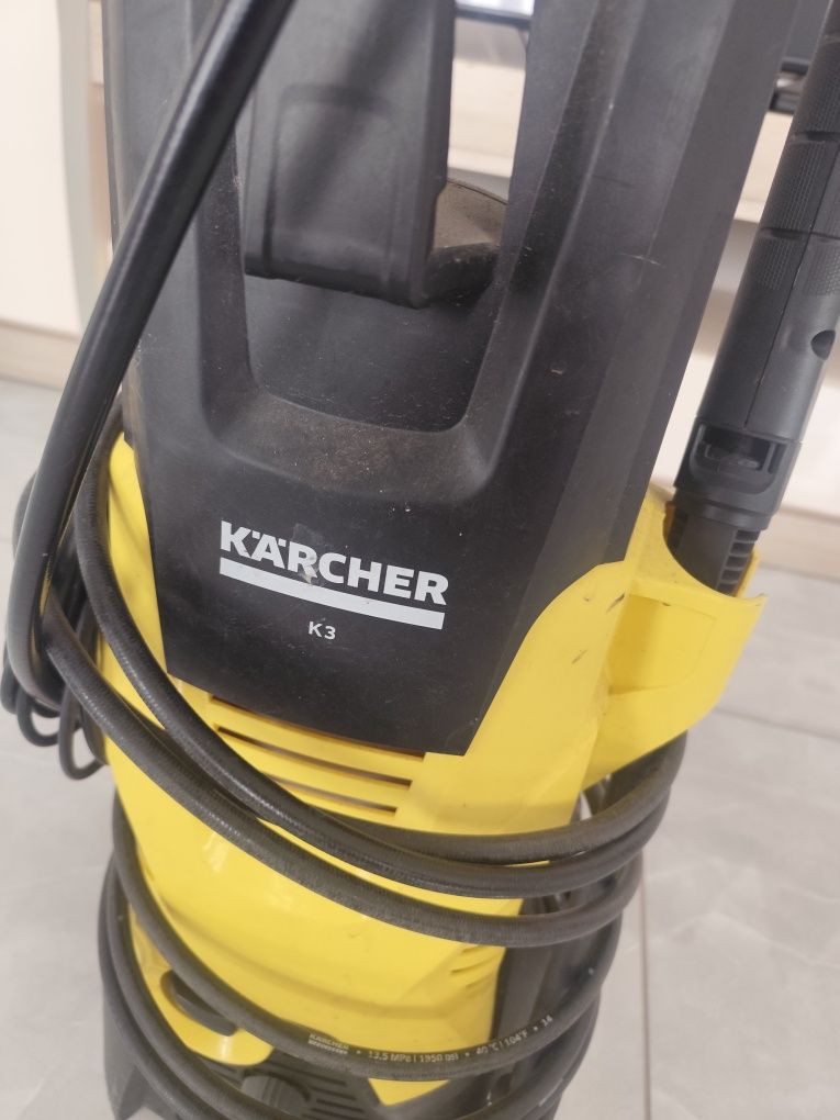 Myjka ciśnieniowa Karcher K3 – kompletna