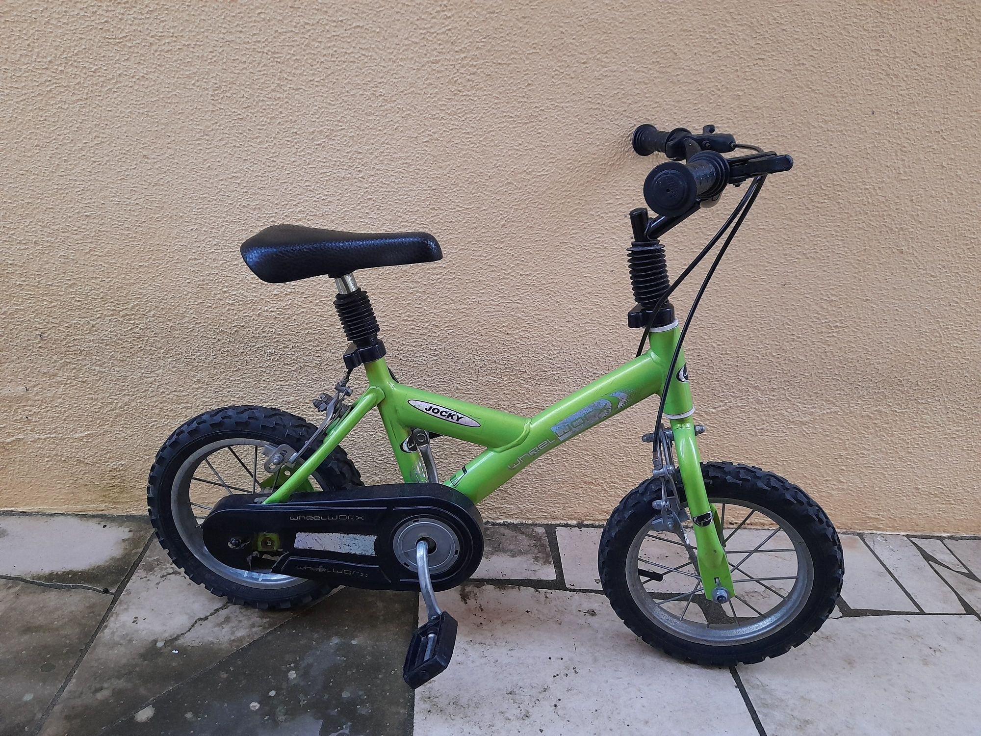 Bicicleta verde de criança 3-7