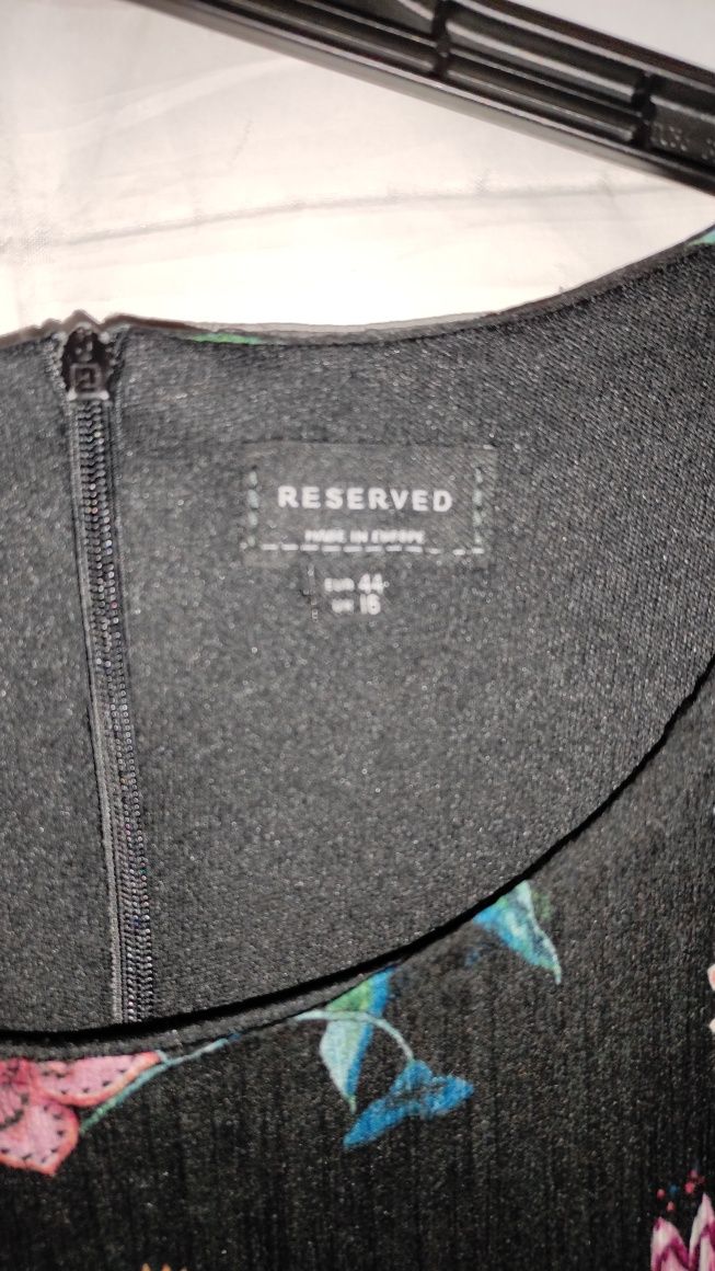 Reserved sukienka R. 44