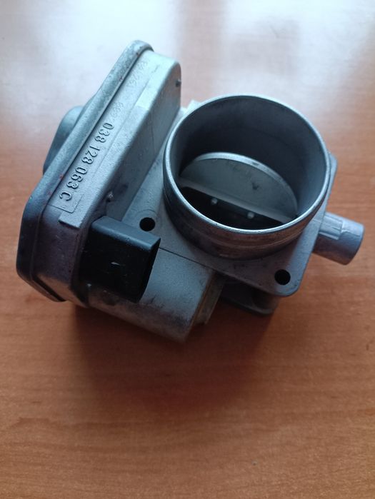 Przepustnica Skoda Fabia sedan 2004