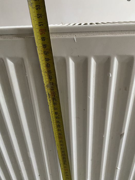 Електробатарея з регулятором температури