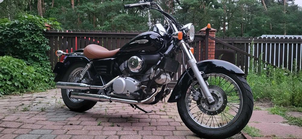 Honda shadow 125