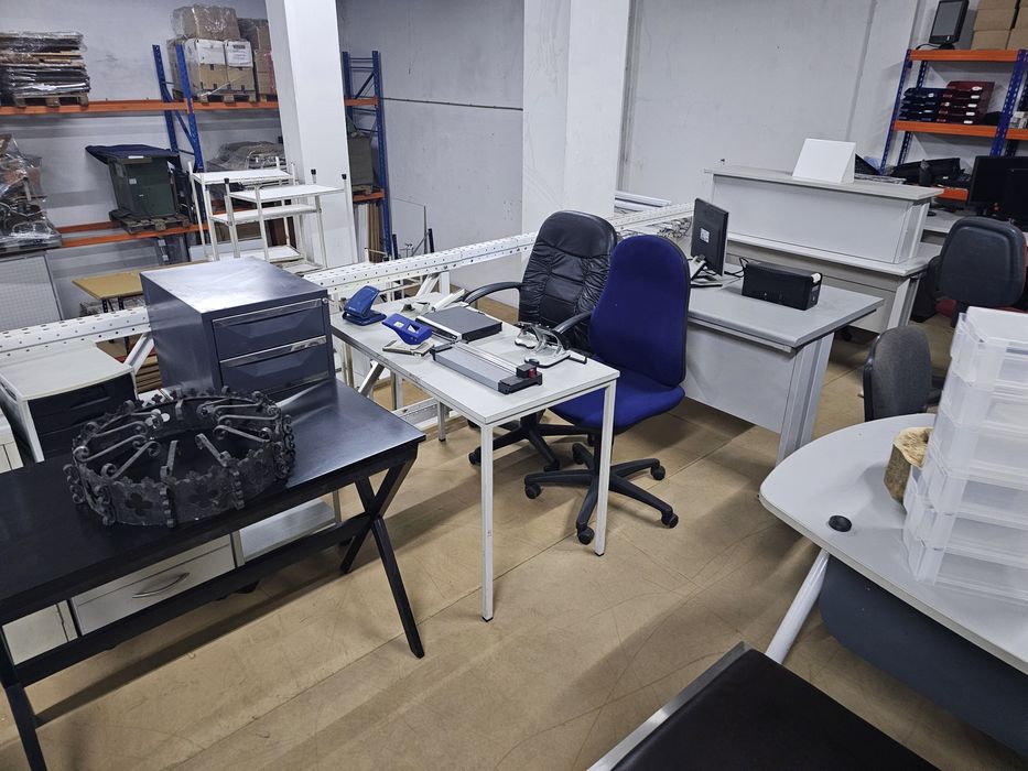 Material de escritório e de lojas