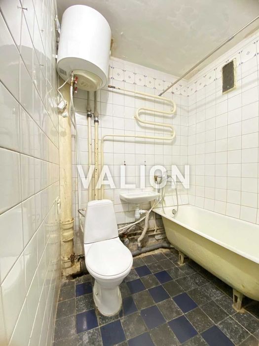 Продам без %  2-к.кв. Солом'янка, вул. Метробудівська. єВідновлення.