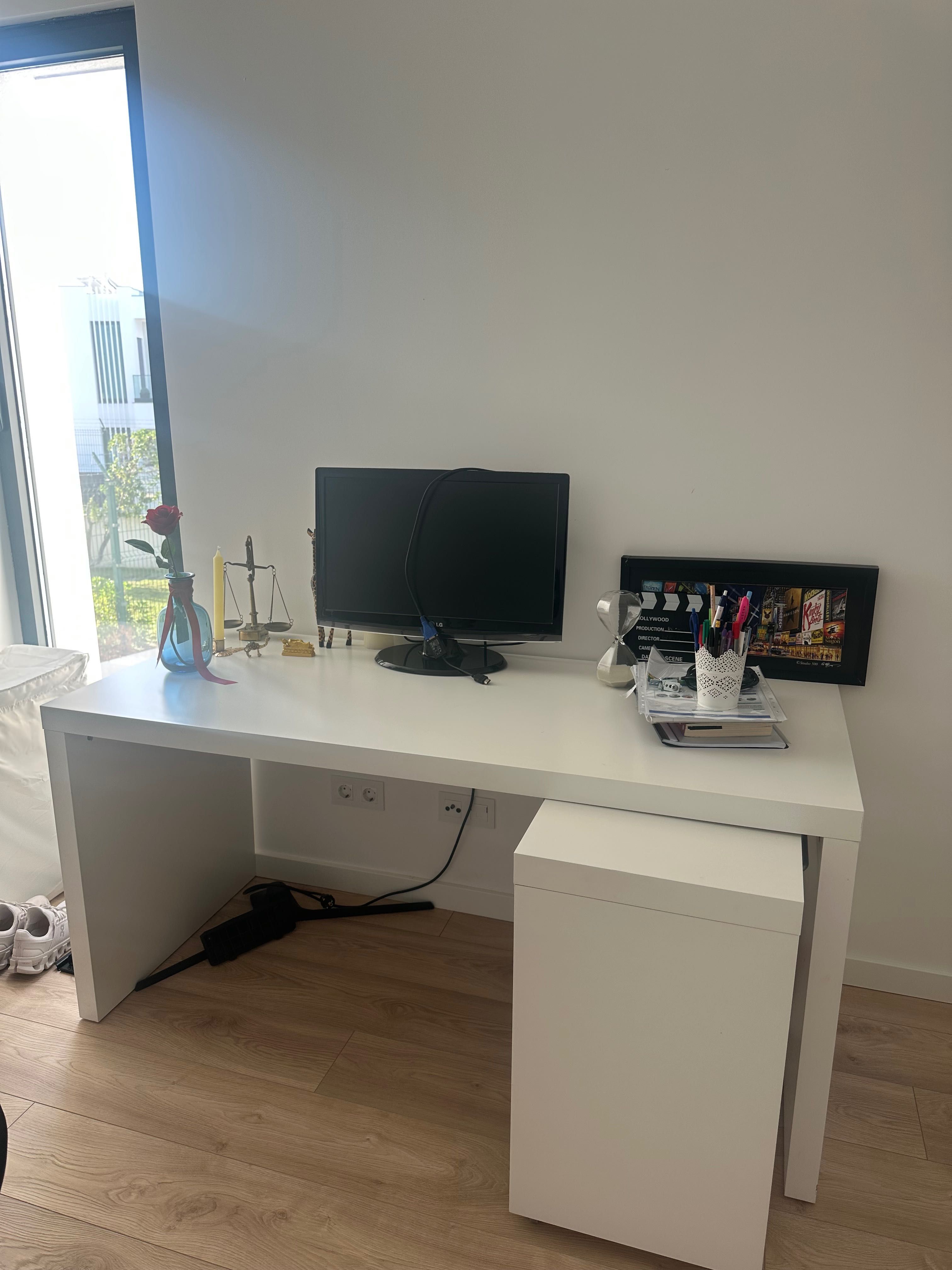 Secretária Malm Ikea
