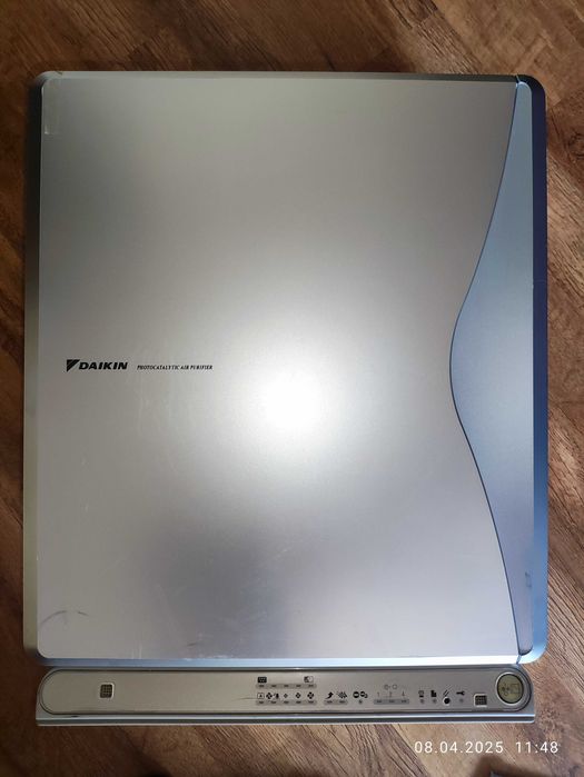 Продам очиститель воздуха Daikin.