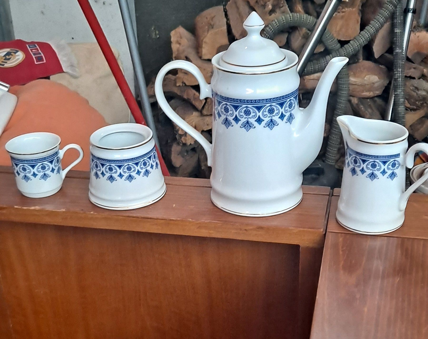 Conjunto café da Porcelanas Portugal