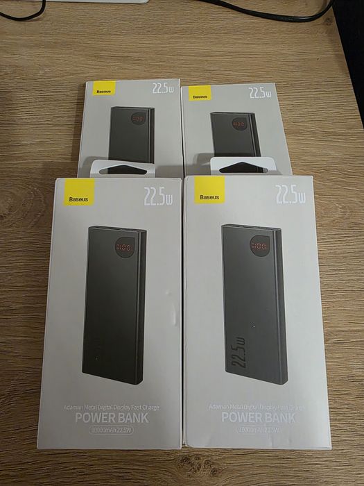 Повербанк Baseus Adaman Metal Digital Display 22.5W 10000 mAh Black