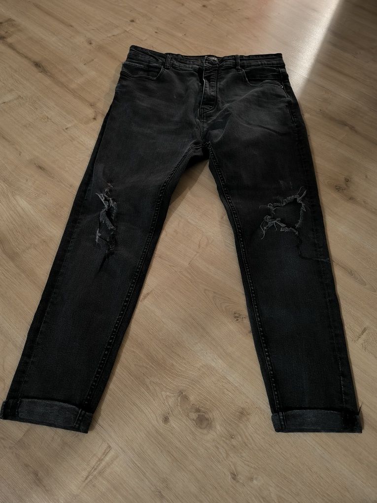 Jeansy męskie pull &bear rozmiar 44