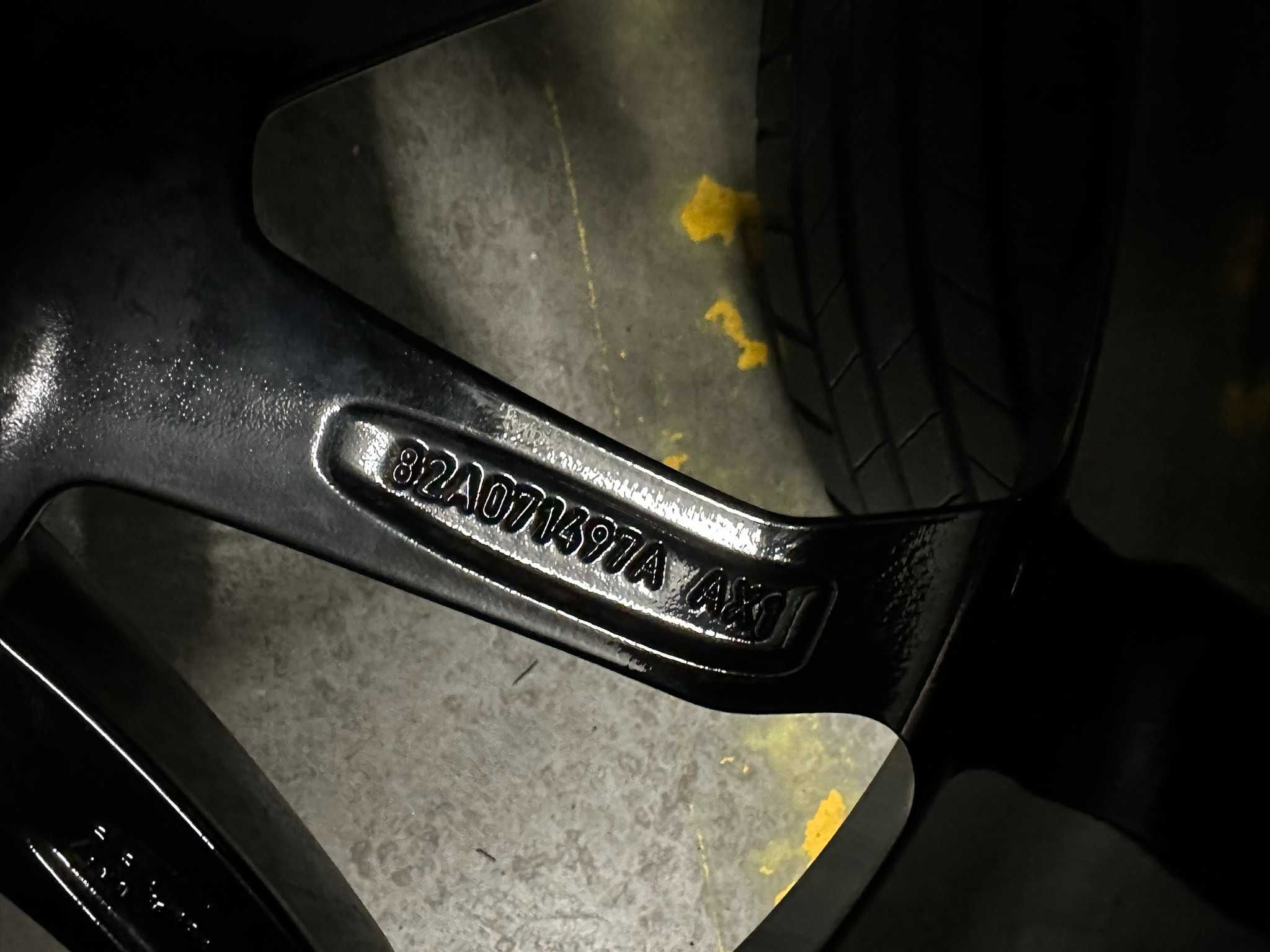 Oryginalne koła 17 5x100 Audi A1 82A071497A