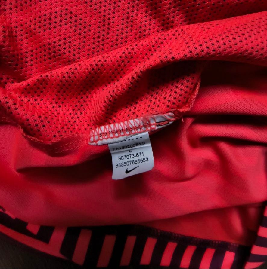 Мужская спортивная футболка свитшот худи Nike Pro combat размер M-L