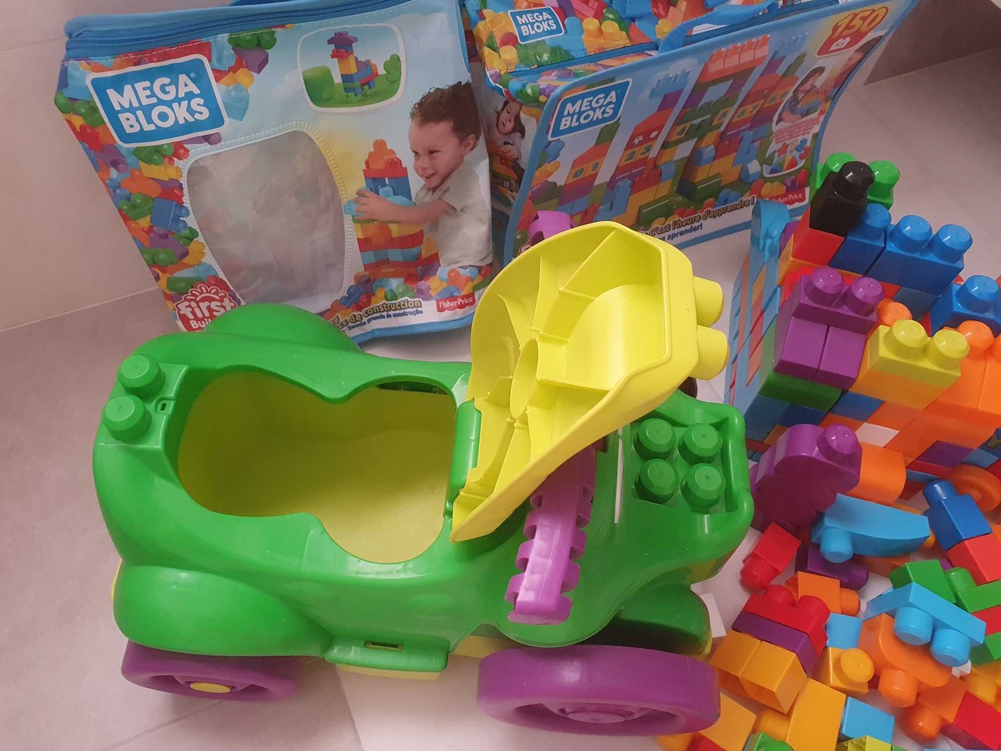 Klocki Mega Bloks + jeździk zjadacz klocków