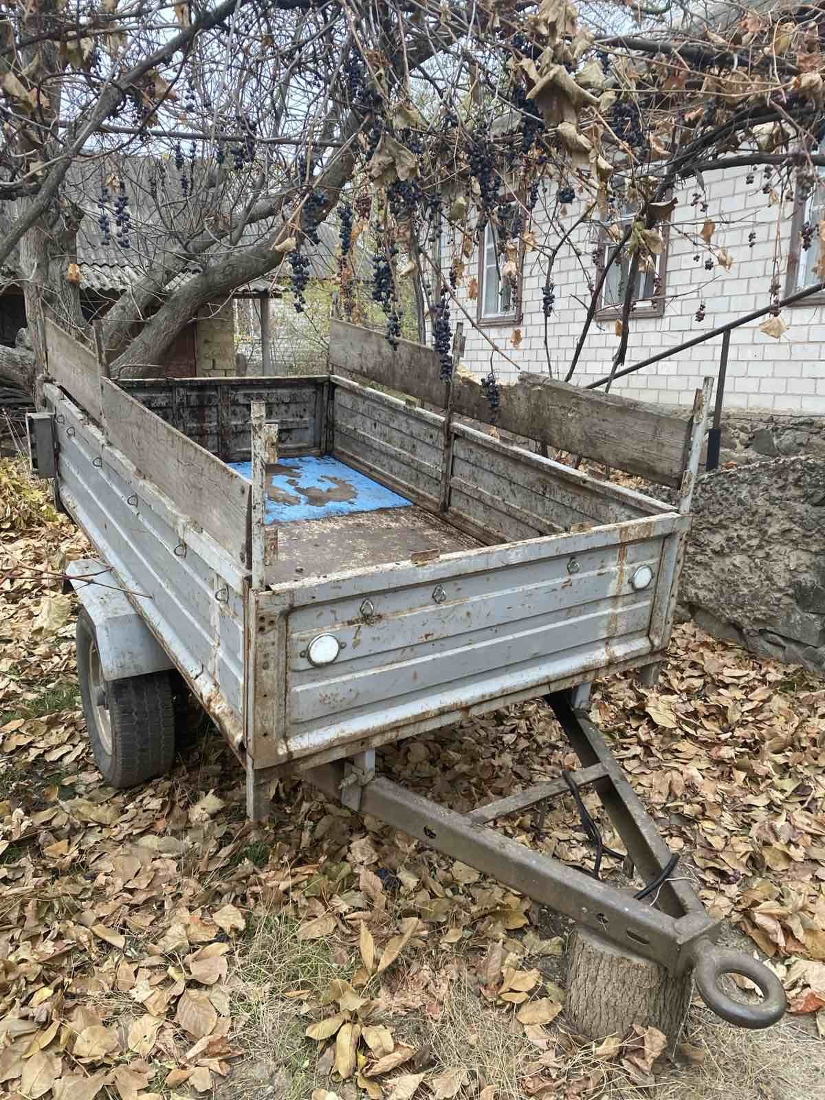 Тракторний причіп