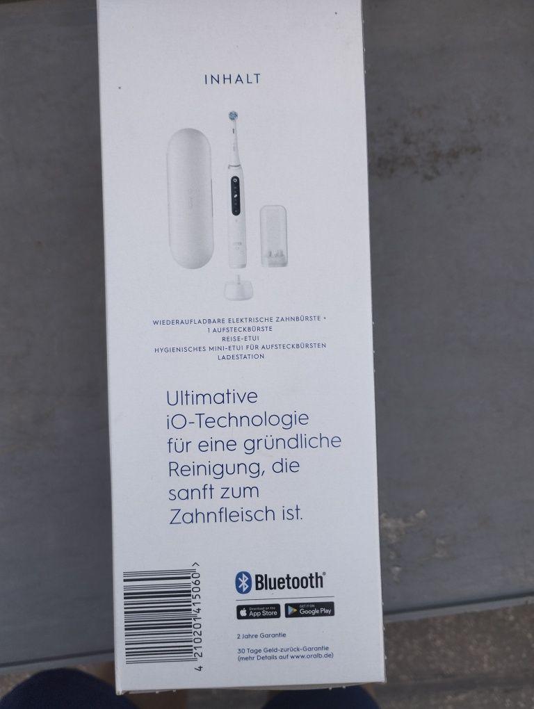 Электрическая зубная щетка Braun Oral-B iO Series 5  White