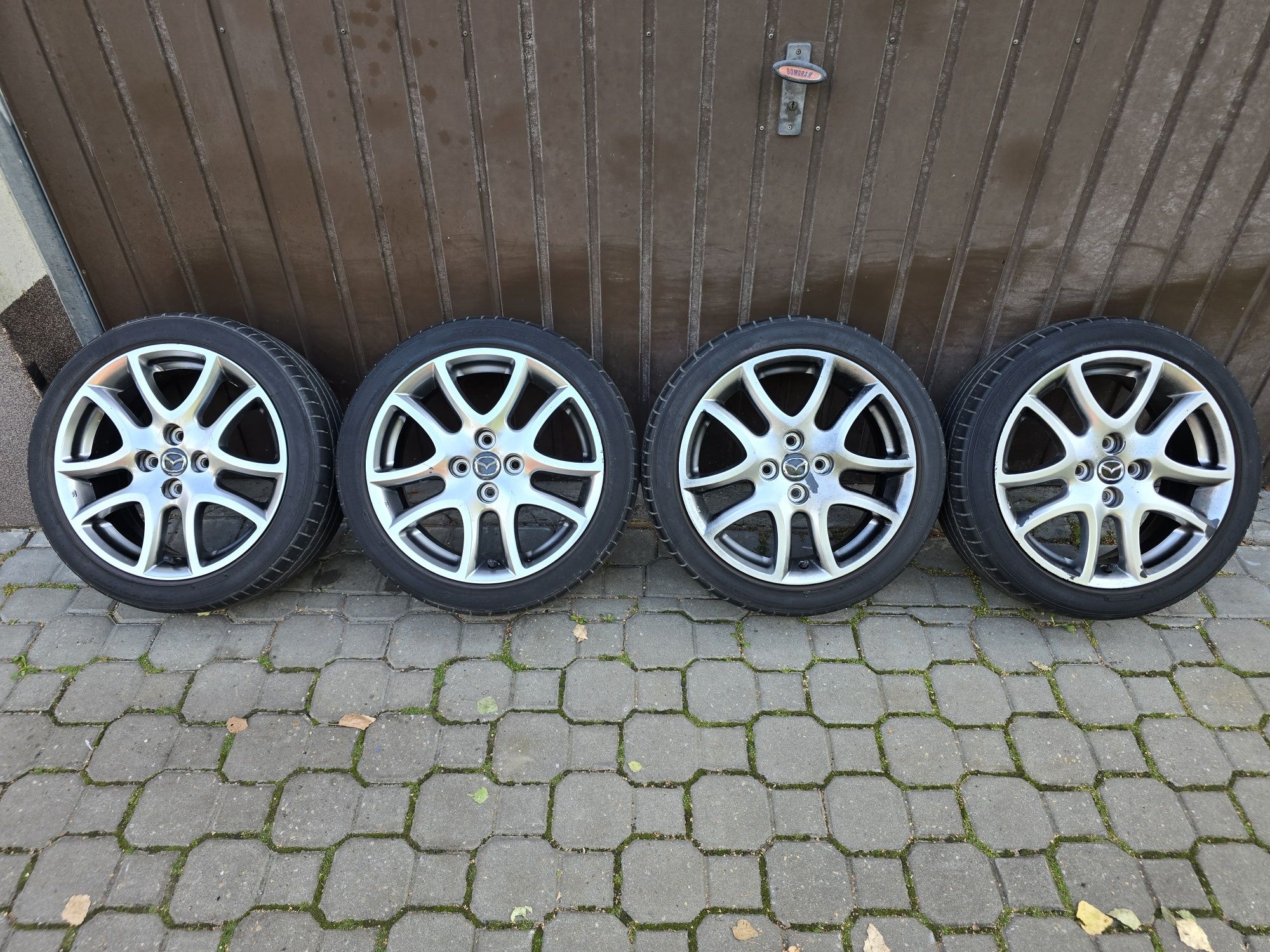 Felgi z oponami 195/45R16 Mazda 2 4x100 MX-5 Toyota Yaris Suzuki Swift