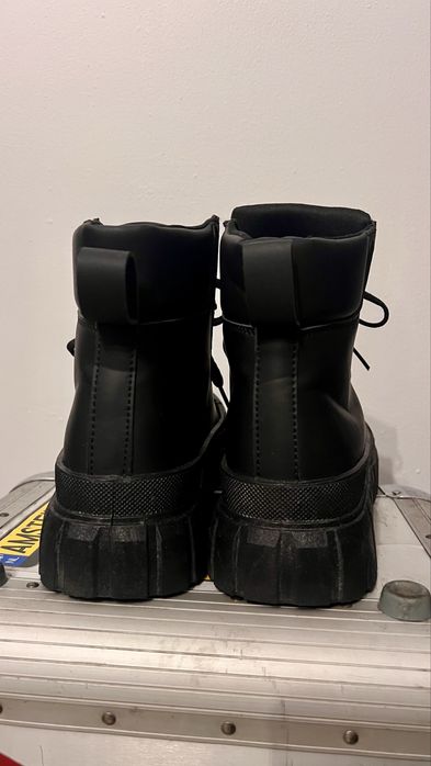 Buty wiązane, półbuty