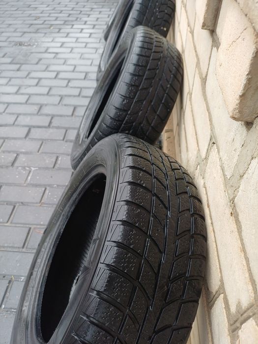 Автомобільні шини б/у 195/60/R15