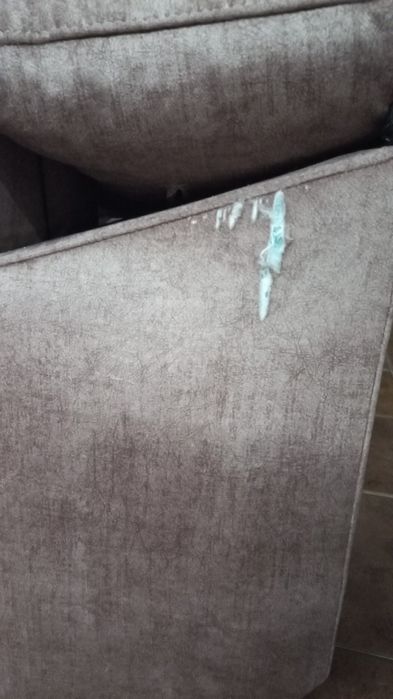 Vendo sofá 2 lugares 2m