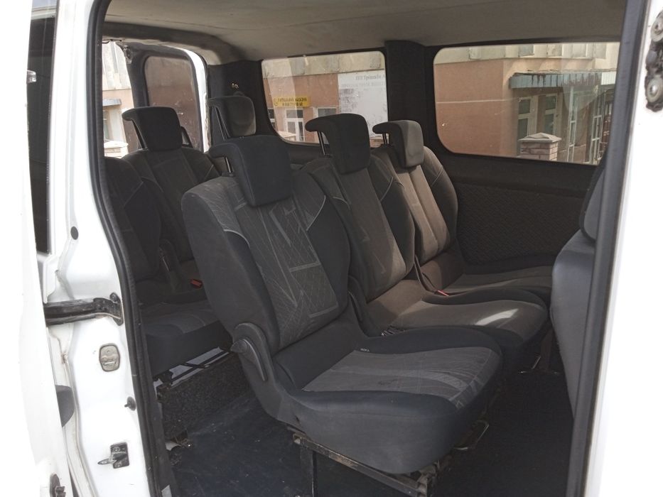 Peugeot Expert 2008р.9 місць