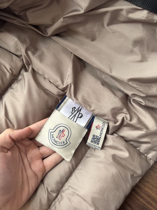 Жилетка Moncler монклер