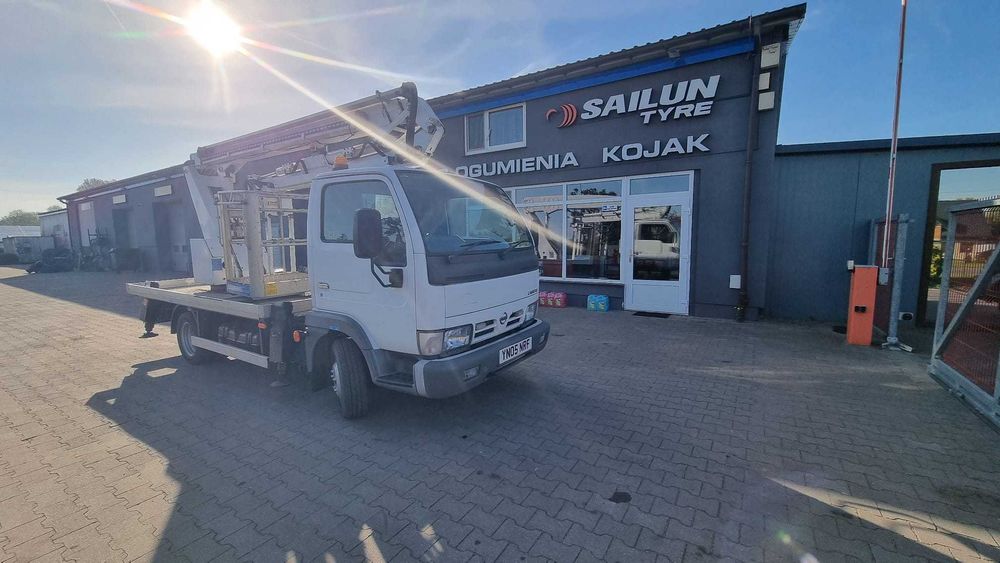 Zwyżka Nissna Cabstrak