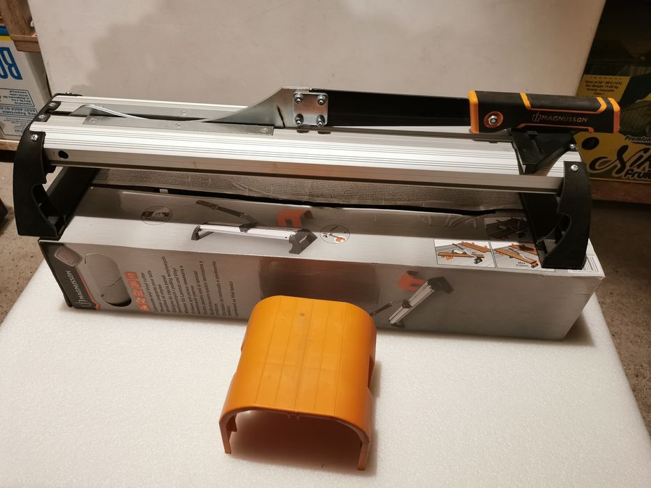 Gilotyna do paneli 210mm Magnusson