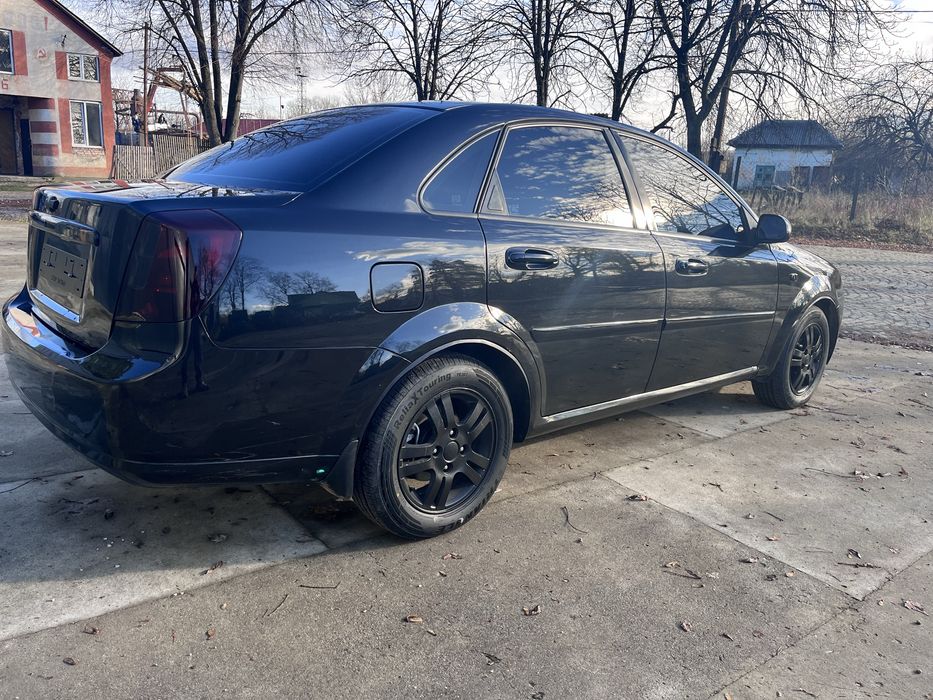 Продам Chevrolet Lacetti 1.8 АКПП