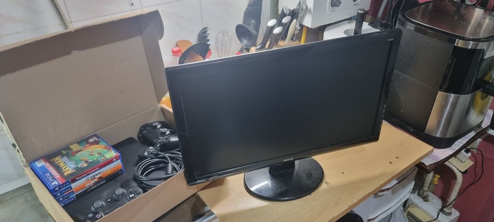 Playstation 4 Slim 500 Gb + Монитор