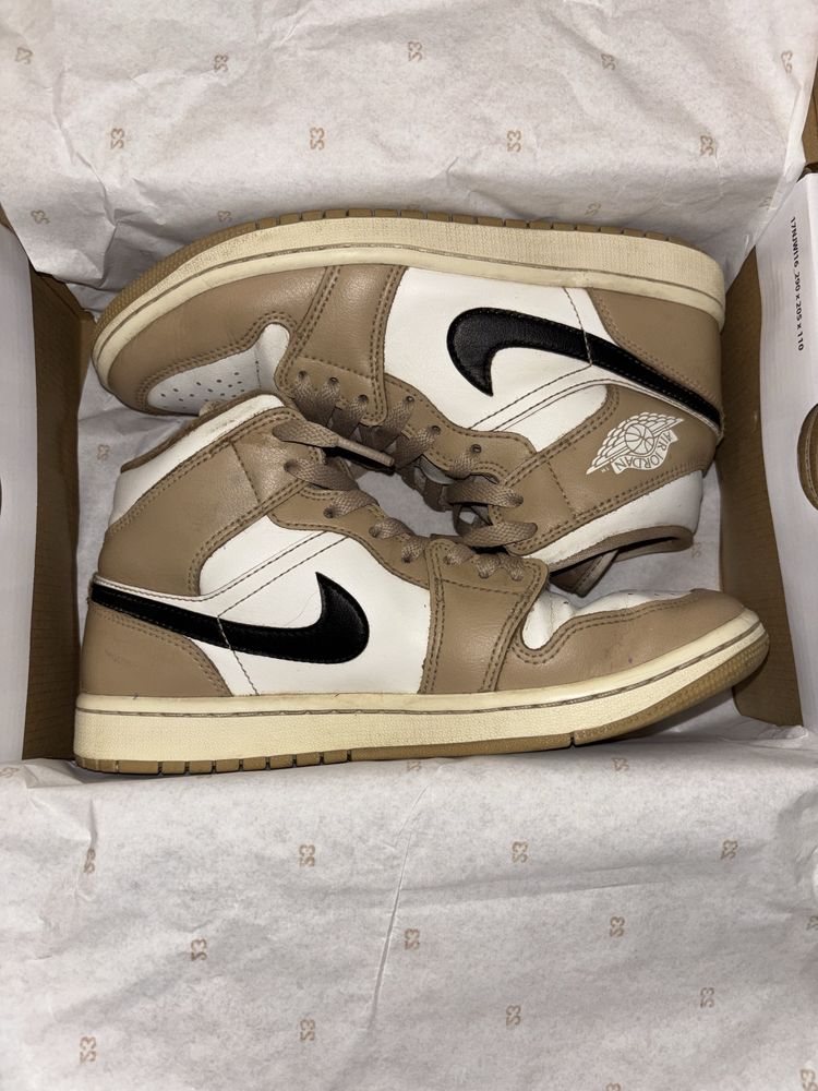 Jordan 1 mid brazowo/czarno/biale