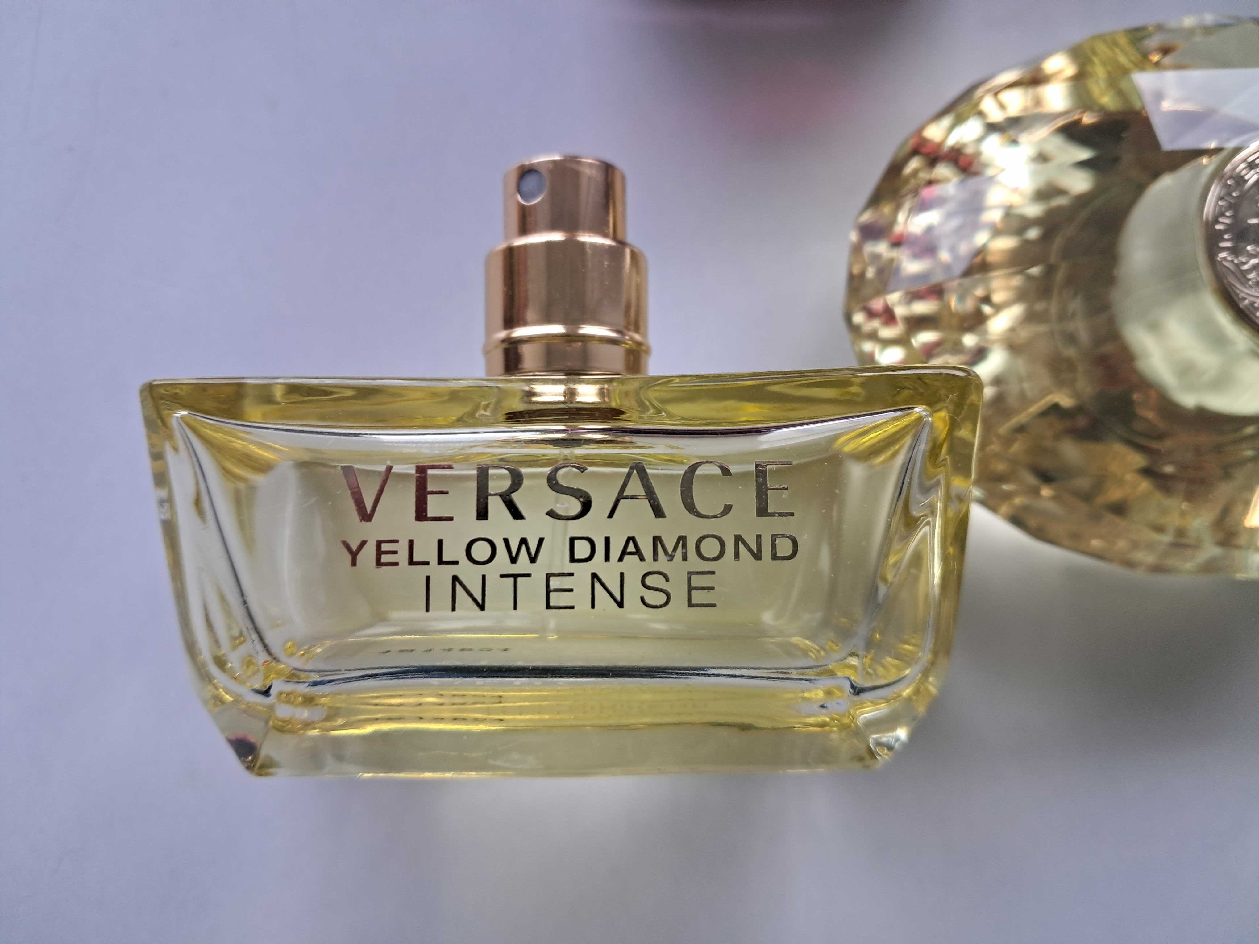 Оригінальні флакони  (пляшечки) від парфумів Versace і Nina Ricci