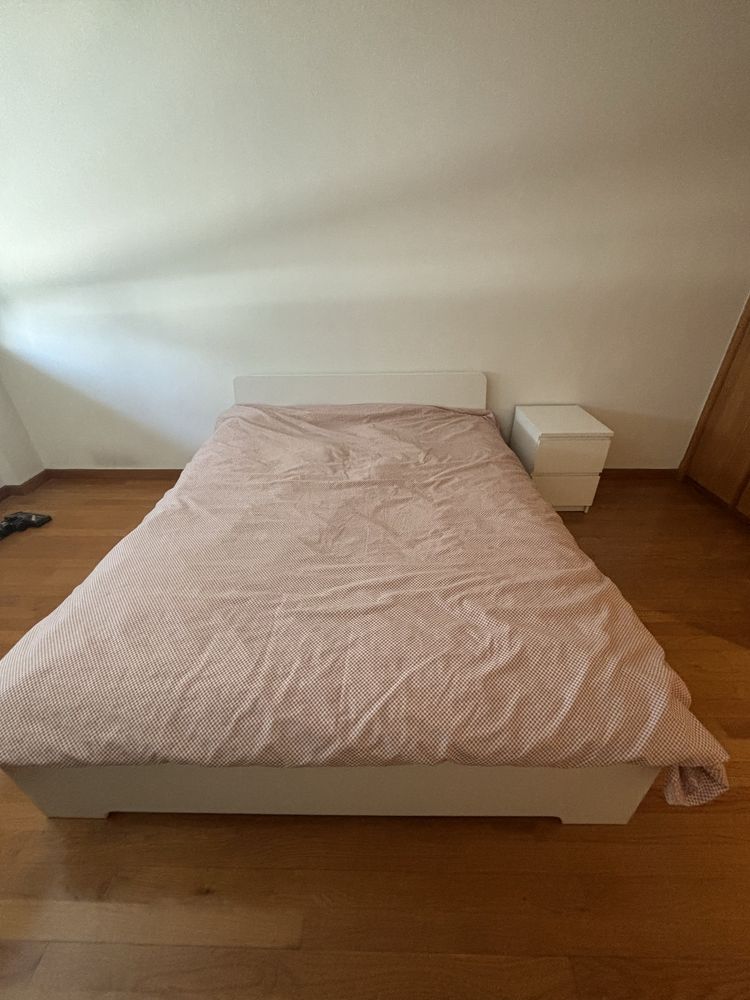 Cama Ikea - Askvoll - 160x200 cm + Estrado + colchao