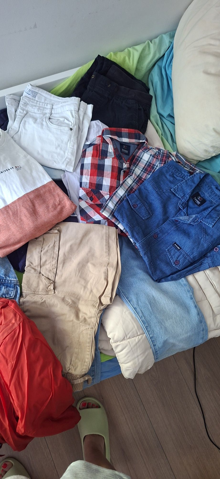 Roupas rapaz 11-12 e 14-15 e XS