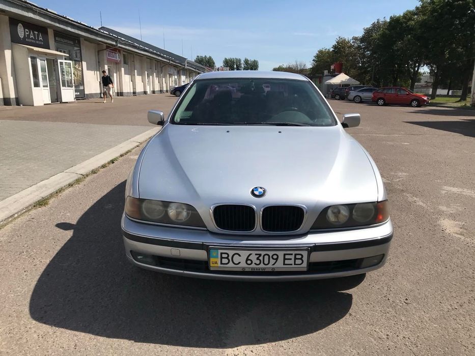 Продаю авто BMW E39