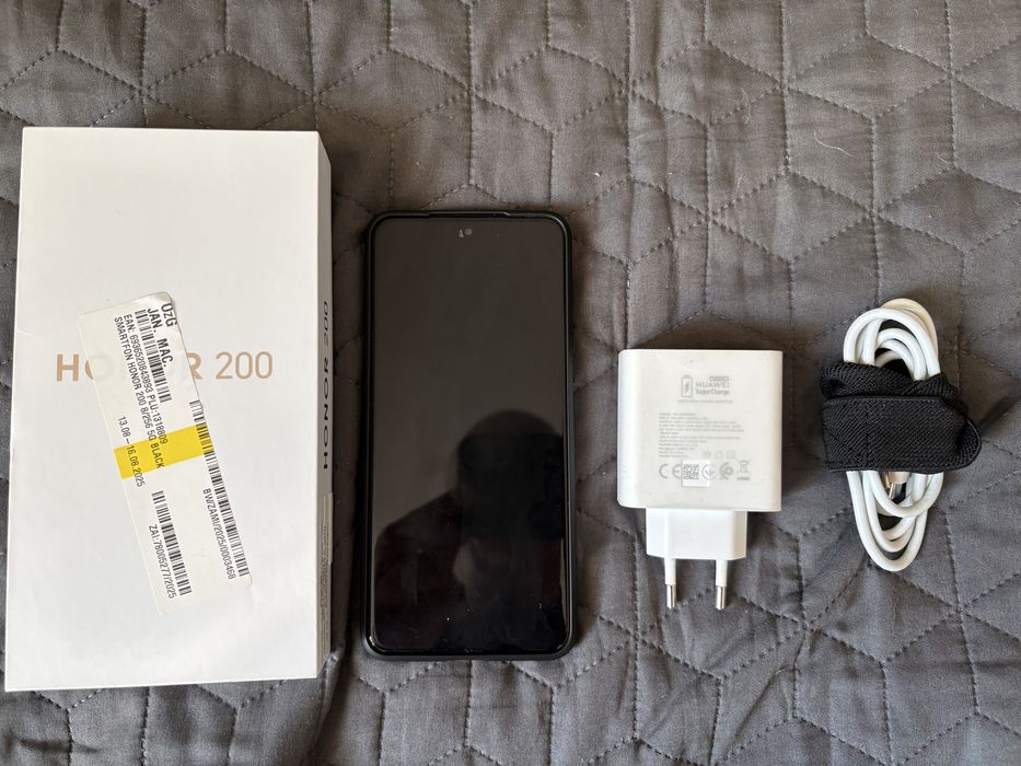 Honor 200 + etui + ładowarka 100 W