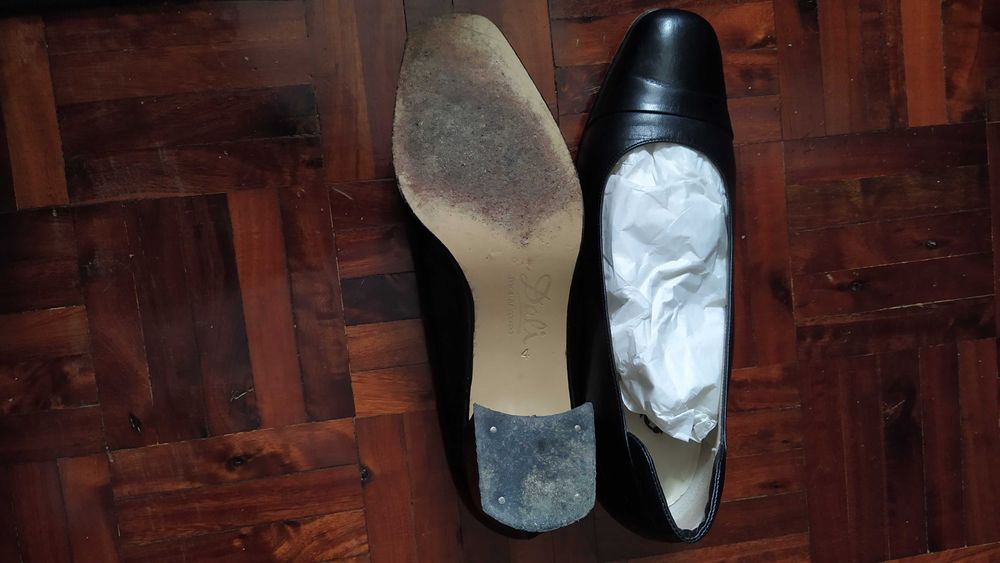 Salto alto sapatos clássico em pele verdadeira