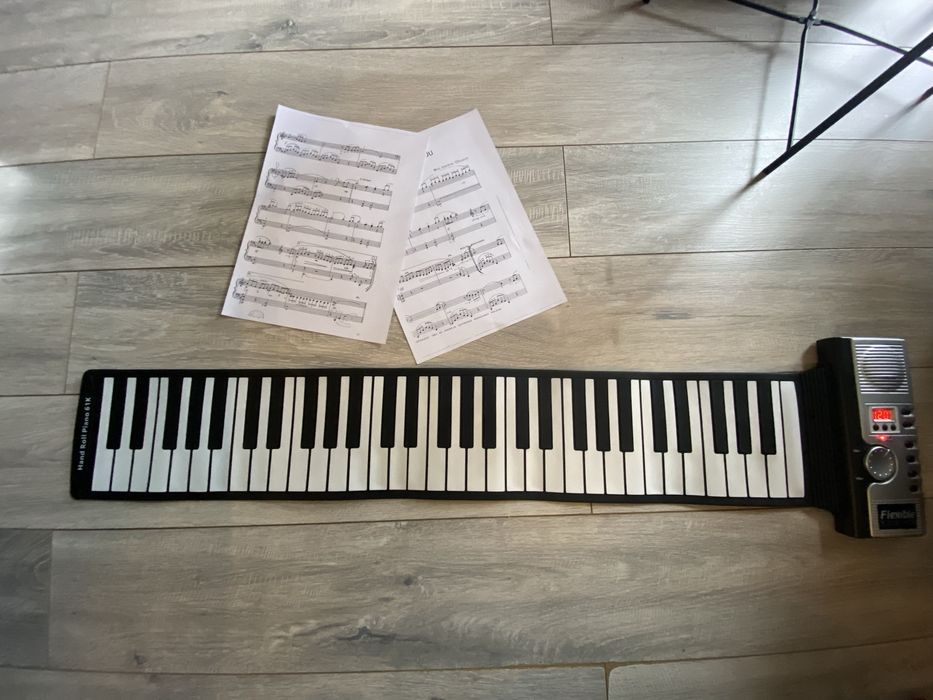 Pianino gumowe zwijane
