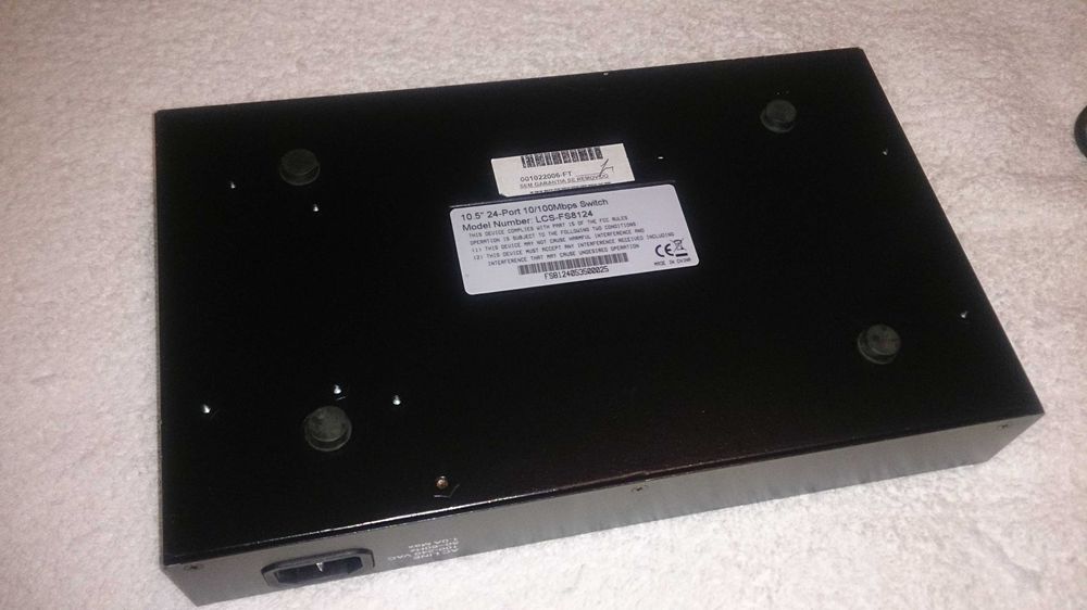 24 portas fast internet switich (longshine lcs-fs8124)