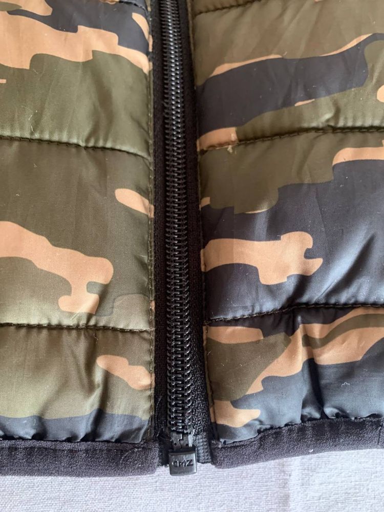 Куртка бомбер Ellesse Camo мілітарі еліс мікропуховик