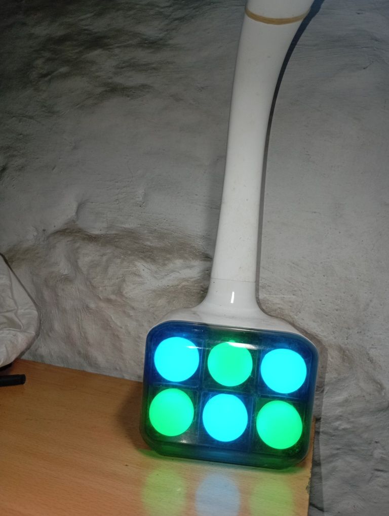 Luz led candeeiro c/ bluetooth+colunas som