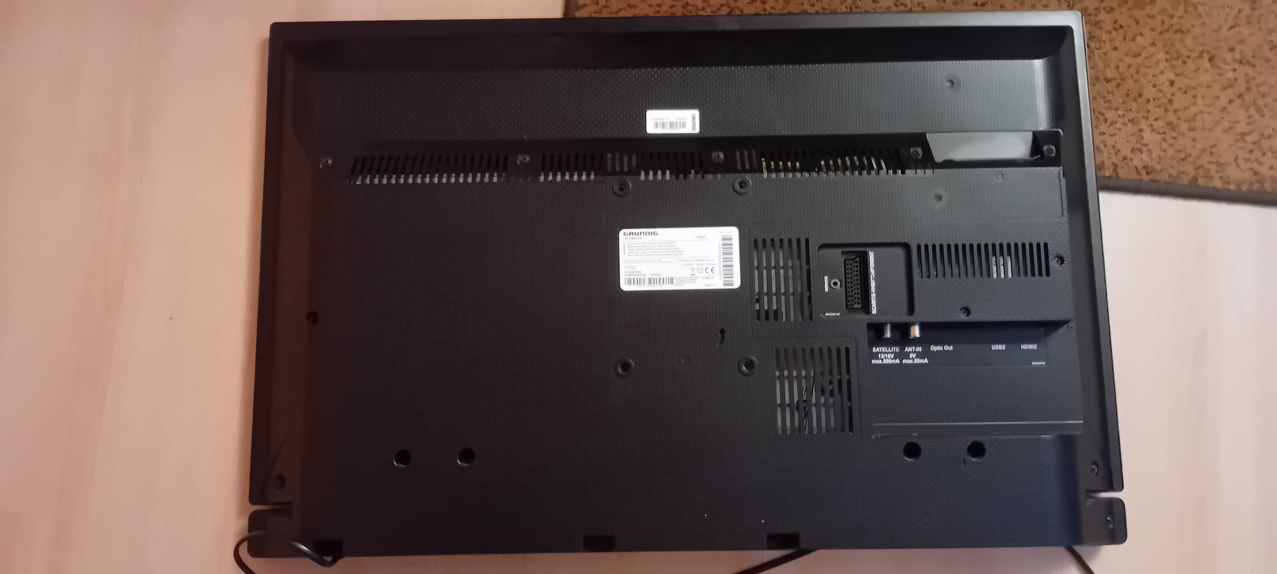 TV  32 cale , Grundig