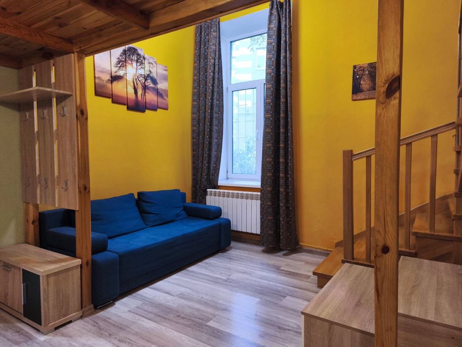 Пимоненко 20. Лукьяновка. Поділ. м Лукьяновка -20хв