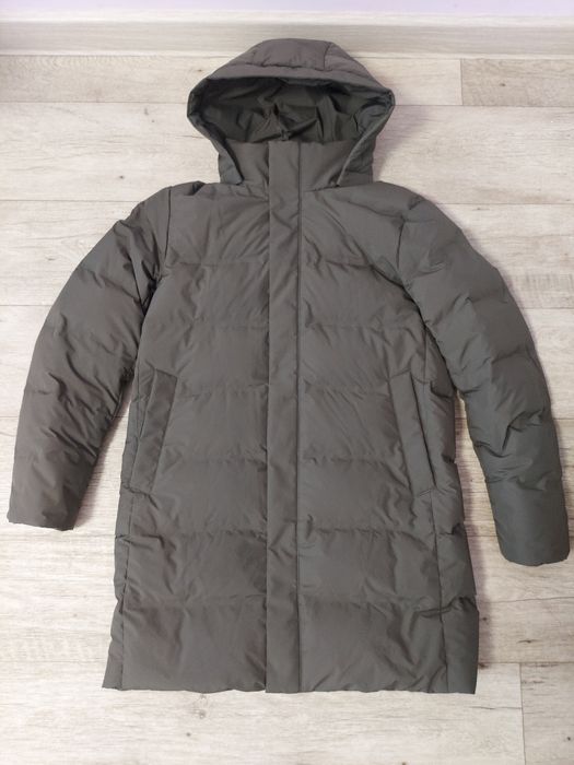 мужской зимний пуховик uniqlo Seamless Down Coat