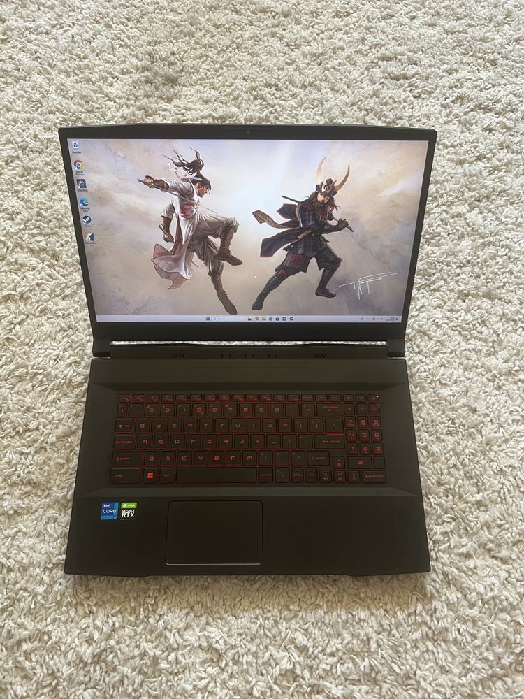 Laptop MSI Katana GF76 11UD. Inrel core i7/GeForce RTX 3050